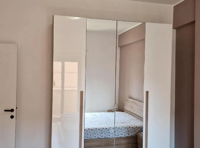 Malatesta House * Rome
